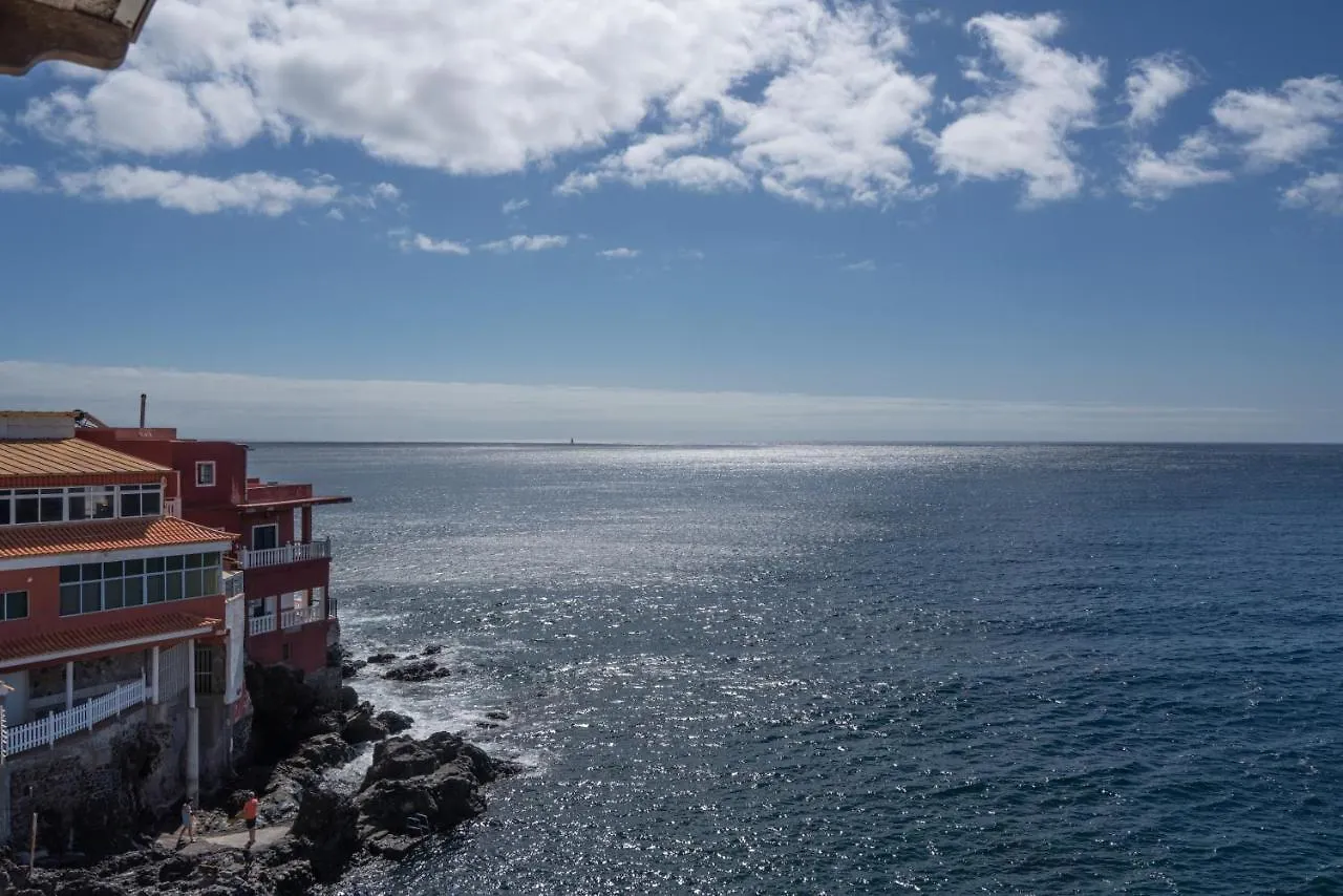 Breath-Taking Views On The First Line Of The Ocean Villa Santa Cruz de Tenerife Spain